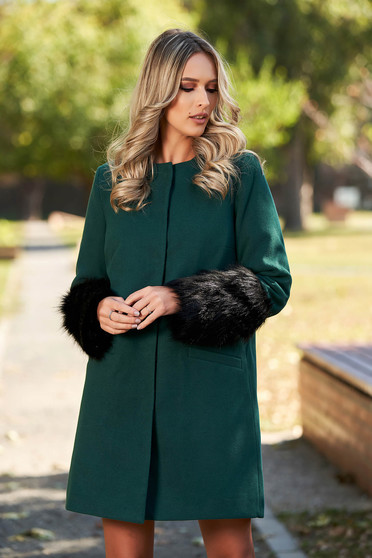Imagine Palton LaDonna verde elegant cu un croi drept din lana cu insertii cu blana ecologica