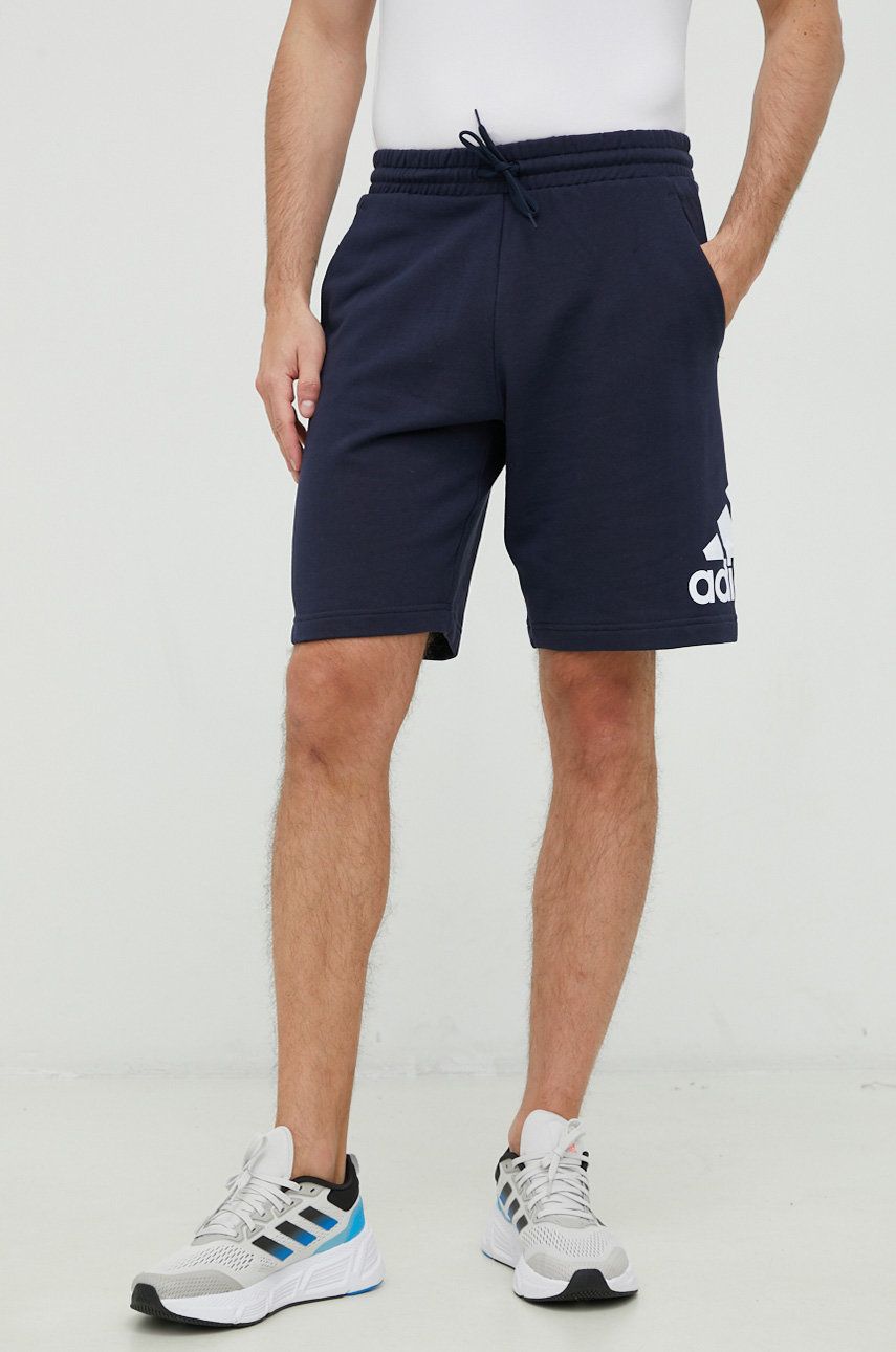 Imagine adidas pantaloni scurți din bumbac bărbați, culoarea bleumarin IC9402