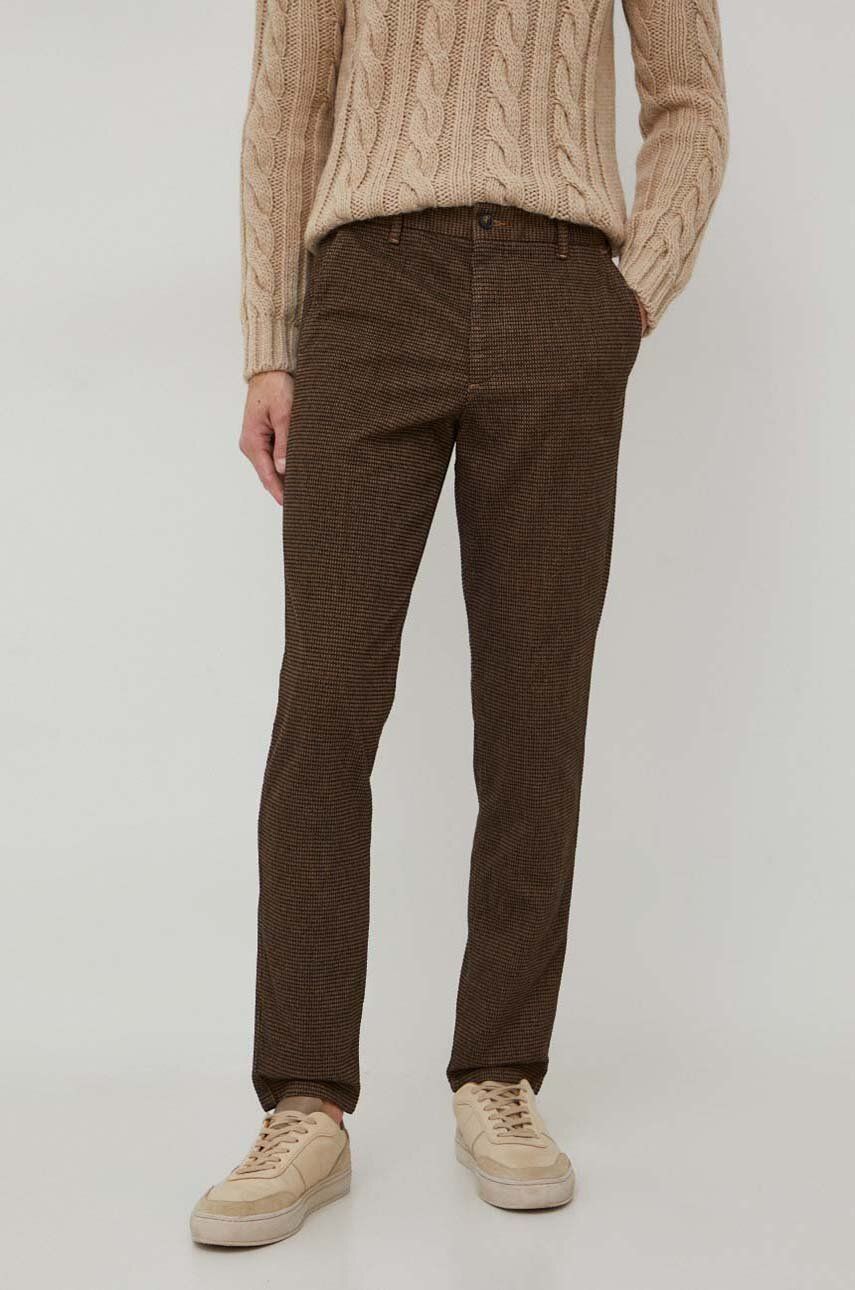 Imagine United Colors of Benetton pantaloni barbati, culoarea maro, drept