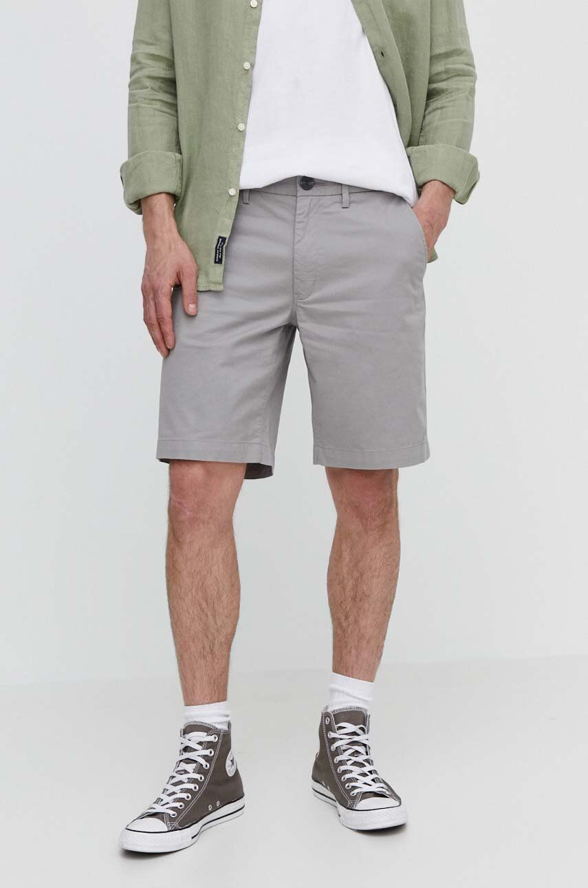 Imagine Superdry pantaloni scurti barbati, culoarea gri
