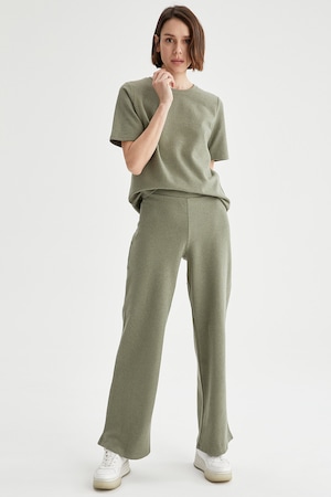 Imagine DeFacto, Pantaloni cu croiala ampla, Verde sparanghel, 3XL
