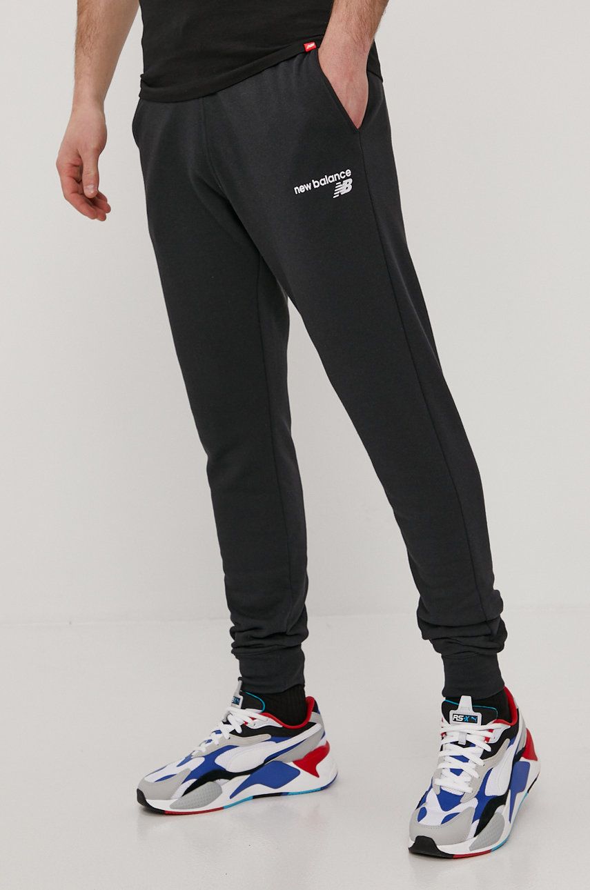 Imagine New Balance Pantaloni MP03904BK bărbați, culoarea negru, material neted MP03904BK-001