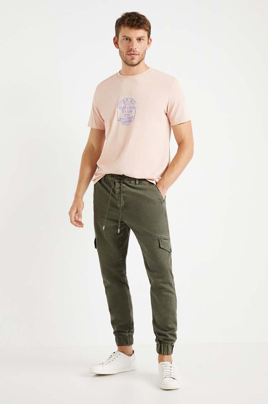 Imagine Desigual pantaloni barbati, culoarea verde, jogger