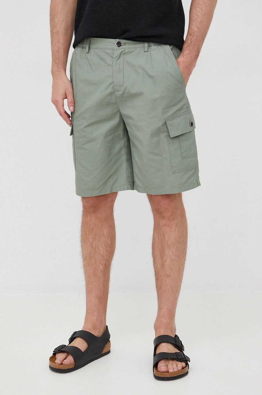 Imagine Sisley pantaloni scurti din bumbac barbati, culoarea verde