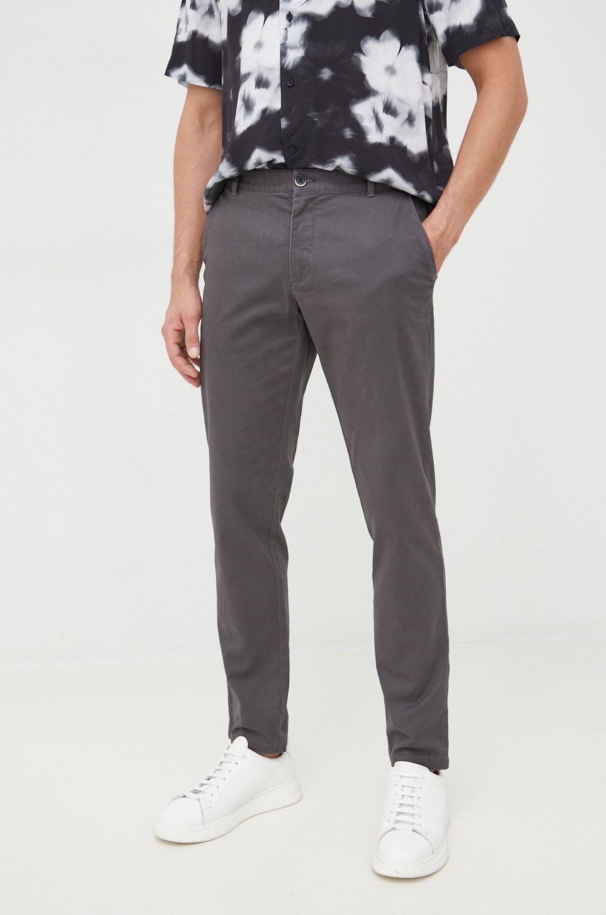 Imagine Sisley pantaloni barbati, culoarea gri, mulata