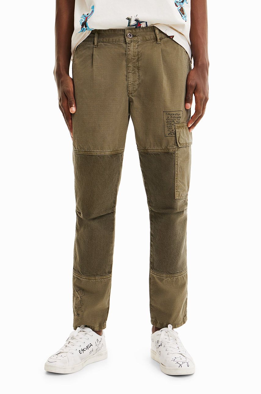 Imagine Desigual pantaloni de bumbac barbati, culoarea maro, cu fason cargo
