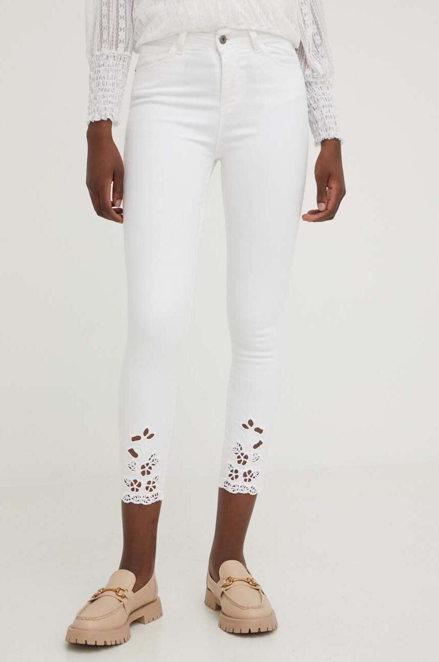 Imagine Answear Lab jeansi femei, culoarea alb